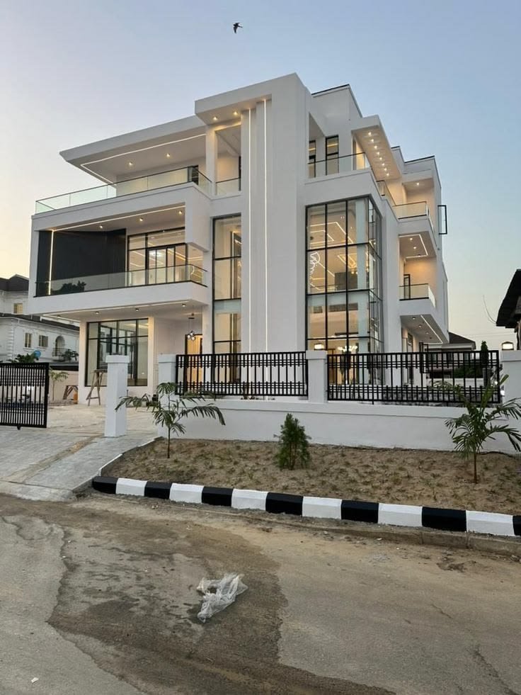 5 Bedroom Detached House for Rent
